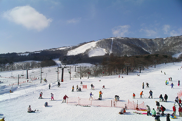 宫城藏王白石滑雪场